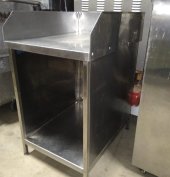 Стол-тумба   600*800*870мм нерж., без двери, 3 борта, б/у.